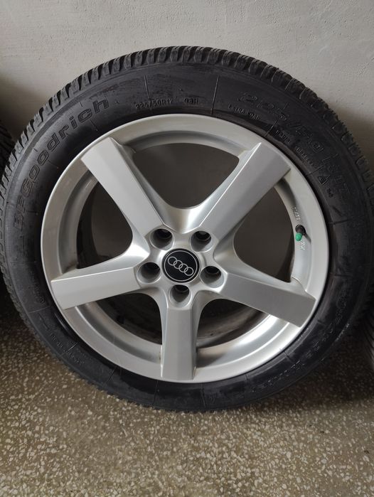 Roti R17(jante aliaj+anvelope iarna) compatibile Audi si alte marci