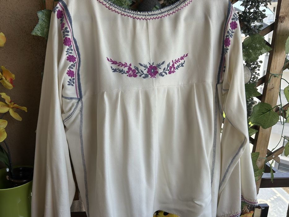 Ie traditionala handmade