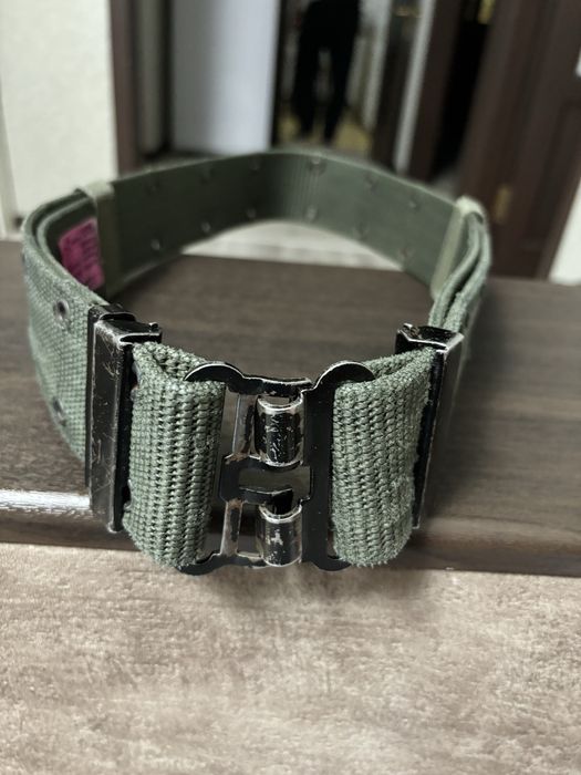 Военный ремень . Б/у