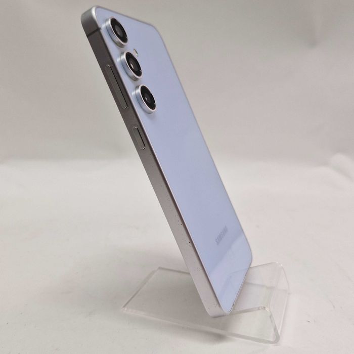 Liquid Money vinde - Telefon Samsung Galaxy S24 FE, 8GB, 128GB, 100%