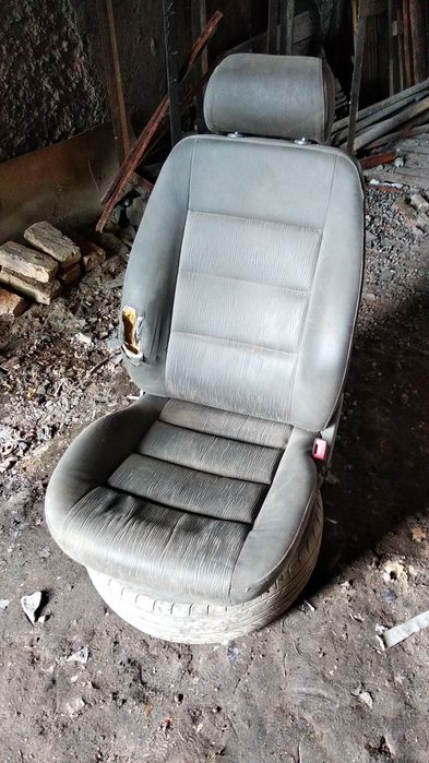 Сиденье на  ауди