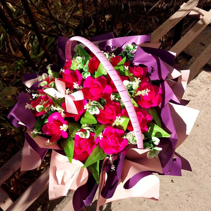 Большая корзина Цветов из Мыла