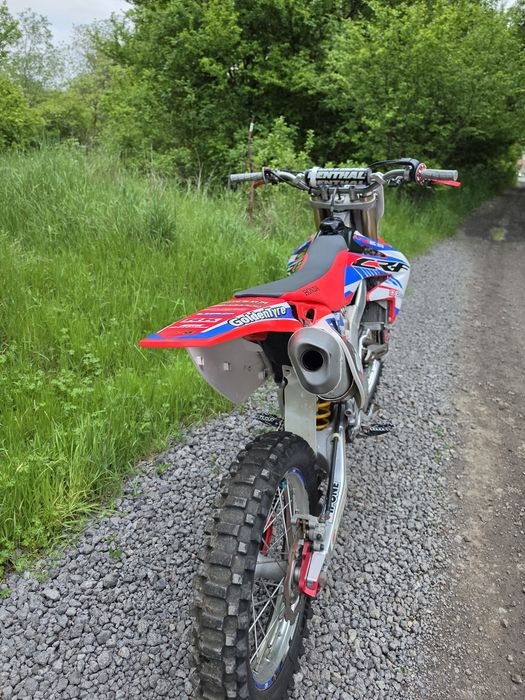 Honda CRF HM  Регистриран