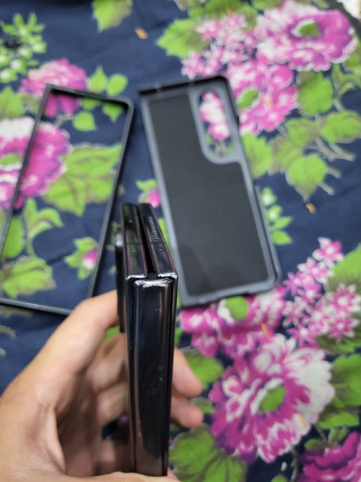 Samsung Galaxy Z Flod4