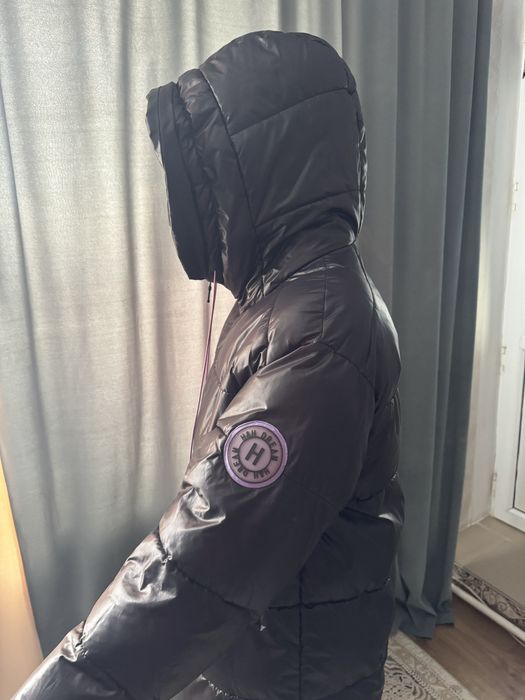 Зимняя куртка в отличном состоянии