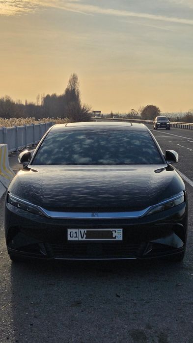 BYD han 701 smart, eng fuli 2025 yil, 701 km yuradigani, kraska toza,