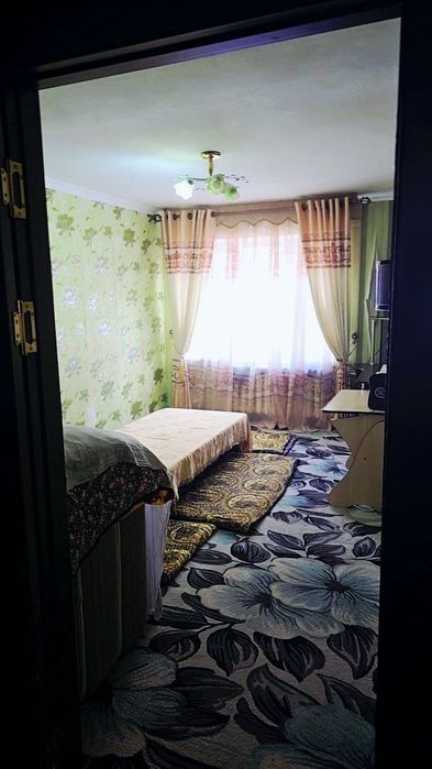 Чиланзар 4 3 комнатная 4 этаж