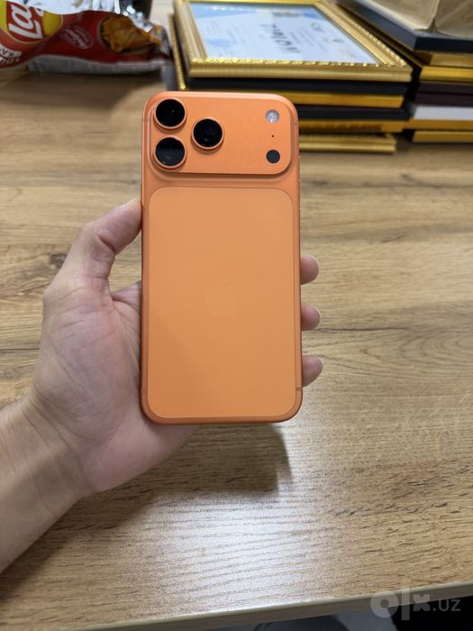 Продам Iphone 17 Pro Max, LL/A, Dual Esim, Orange, 93%