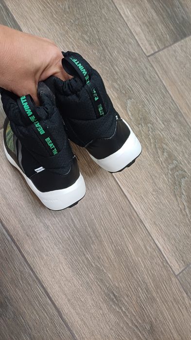 Оригинални боти на Адидас за Момиченце