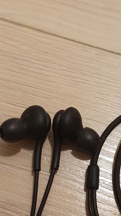 Casti AKG by Samsung USB-C microfon sunet premium 10/10 Fan Curier OLX EasyBox Posta