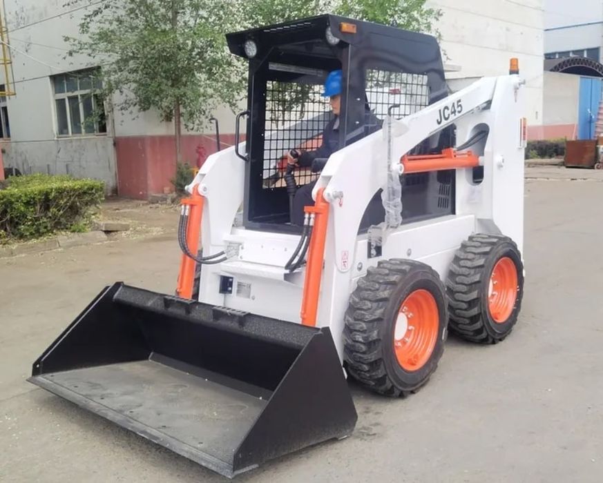 мини-погрузчик Bobcat