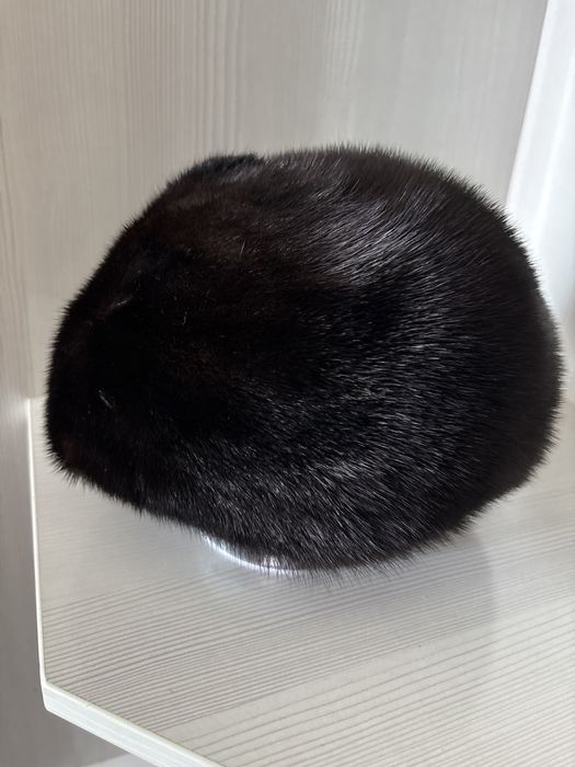 Норковая шапка..