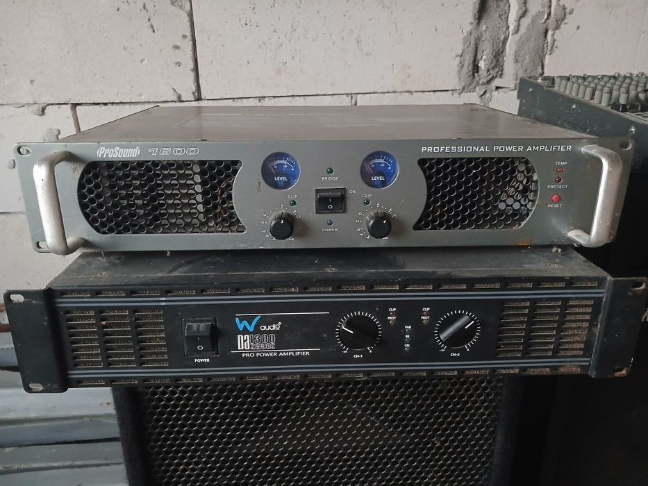 Vând boxe,stații,mixer,crossover si subwoofer
