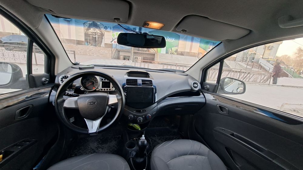 Spark 2011 gaz metan