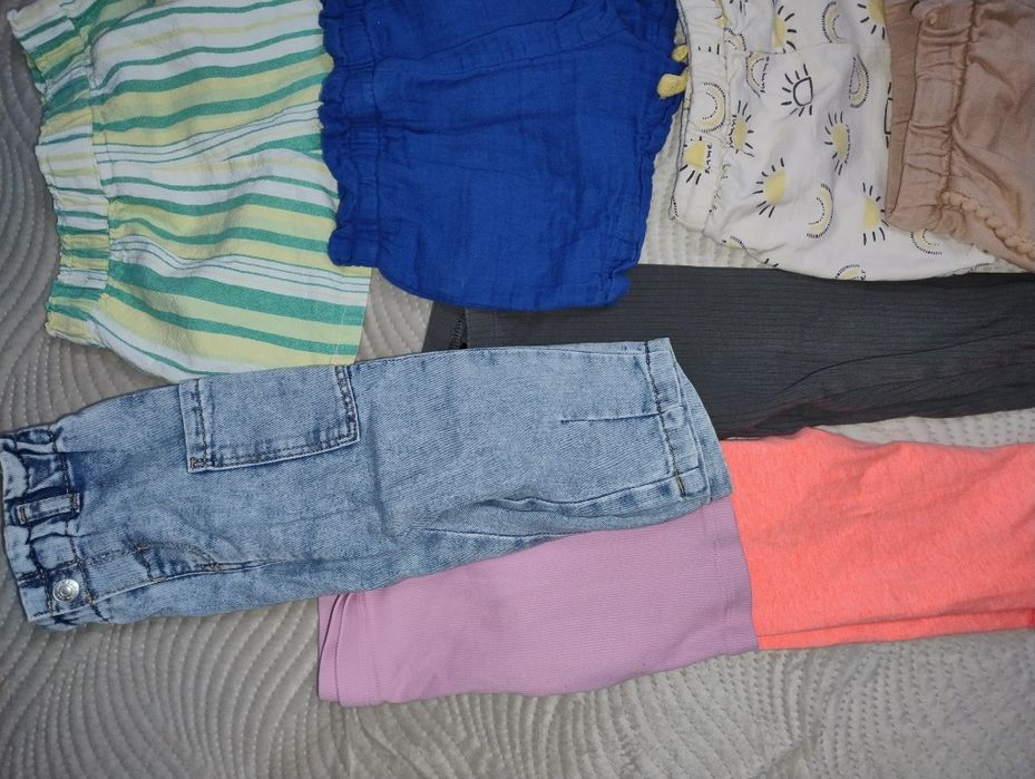 Lot pantaloni scurți fetițe 2-4 ani