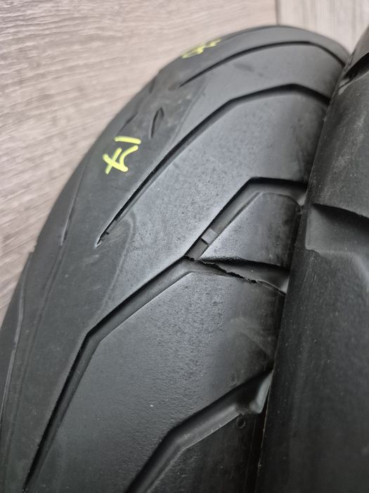 Set anvelope moto 120 70 17 cu 180 55 17 Pirelli Angel dot 2020