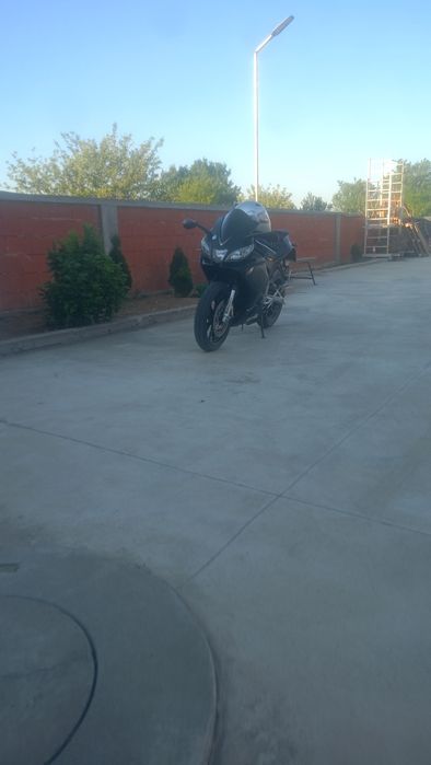 Motocicleta Aprilia Rs4 125cc