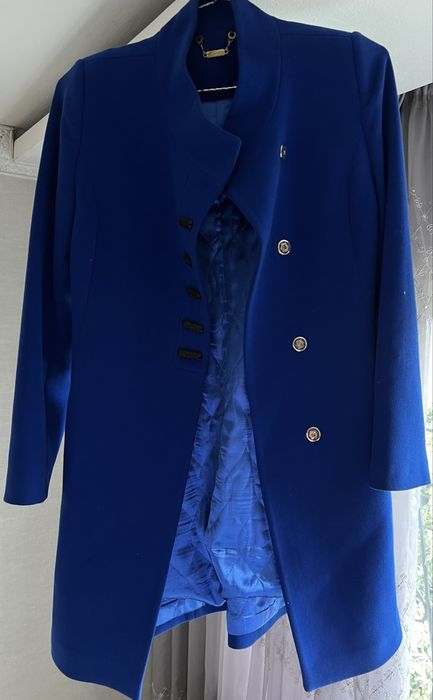 Пальто женское (цена за 2 шт вместе)