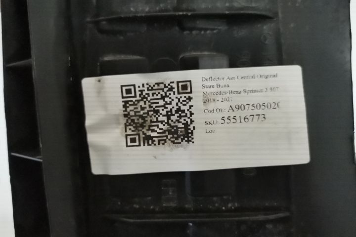 Deflector Aer Central Original In Stare Buna Mercedes-Benz Sprinter 3