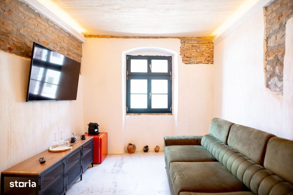 Vand 3 studio-uri in regim hotelier