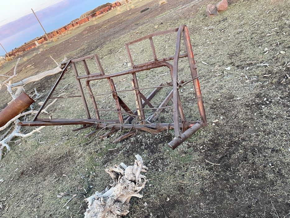 Продам трактор т25