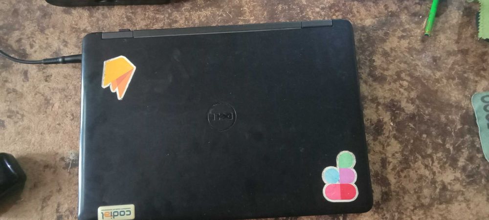 Dell, notebook. Yaxshi ishledi