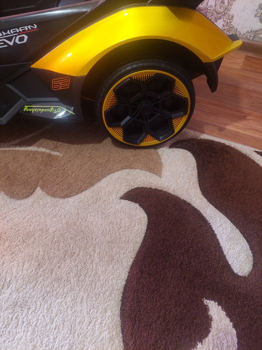 Детский машина продам