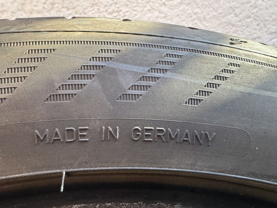 Автомобилни гуми 215 50 18 Goodyear