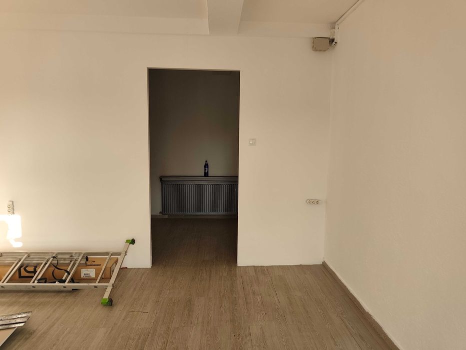 Spatiu comercial de inchiriat.