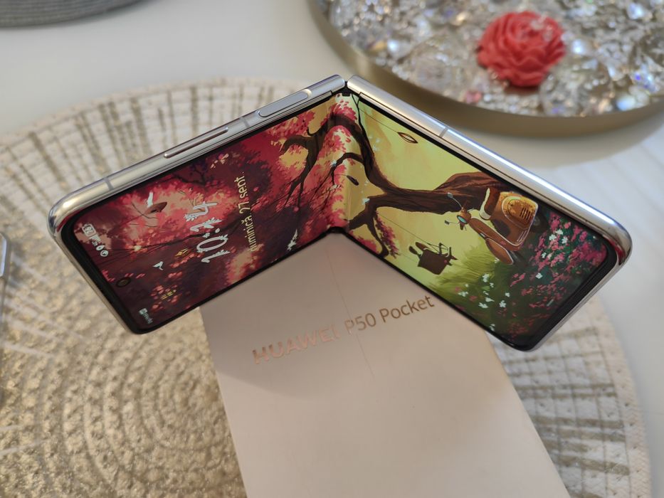 Huawei p50 poket