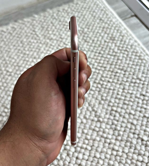 iPhone 7  без ремонта