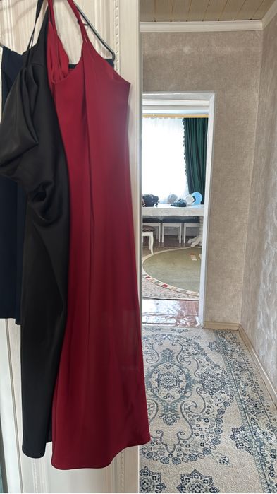 Продам платья 5000