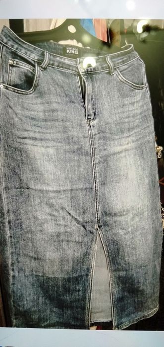 Продаю джинсовку и джинсовые юбки