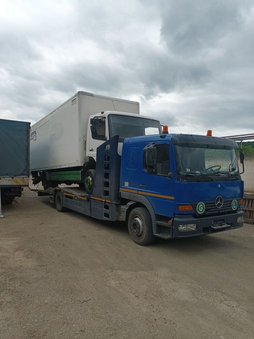 Dezmembrez Mercedes Atego