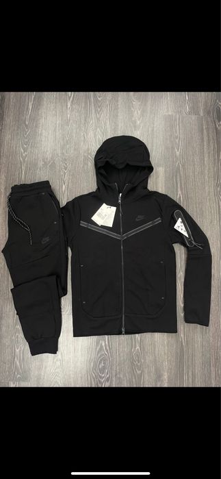Trening Nike Tech Full Black Nou