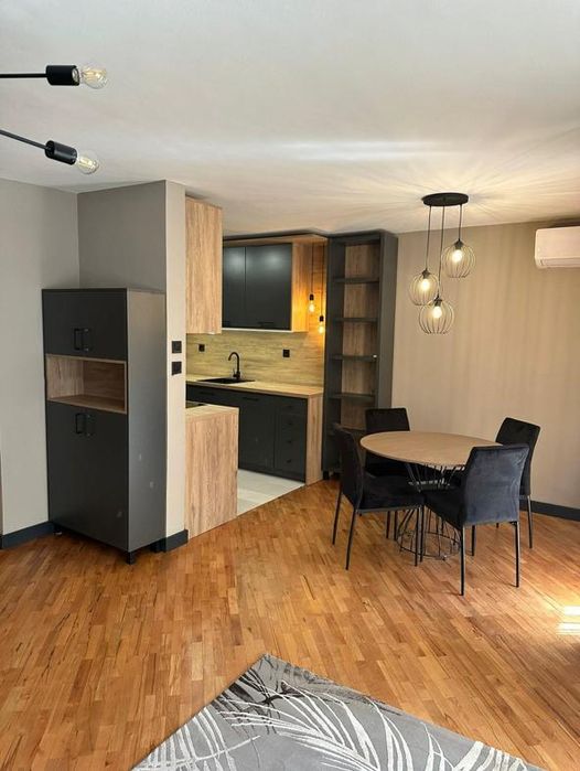 Дава се под наем Тристаен апартамент в София, Белите брези - 100 кв.м за 900 € - Снимка #4