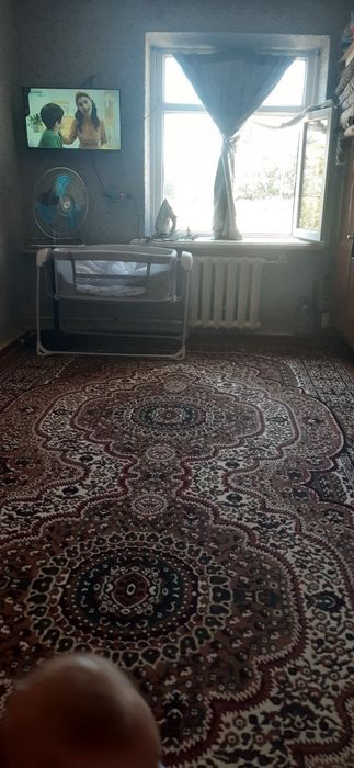 Chirchiq toroiski fiskulturni institut oldida. Srochni