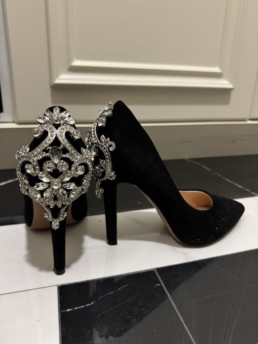 Продам туфли, босоножки