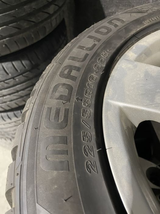 Vand jante BMW cu cauciucuri de iarna
