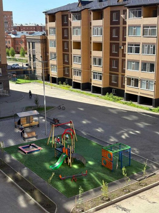 2 ком в мкр Сарыарка 3а