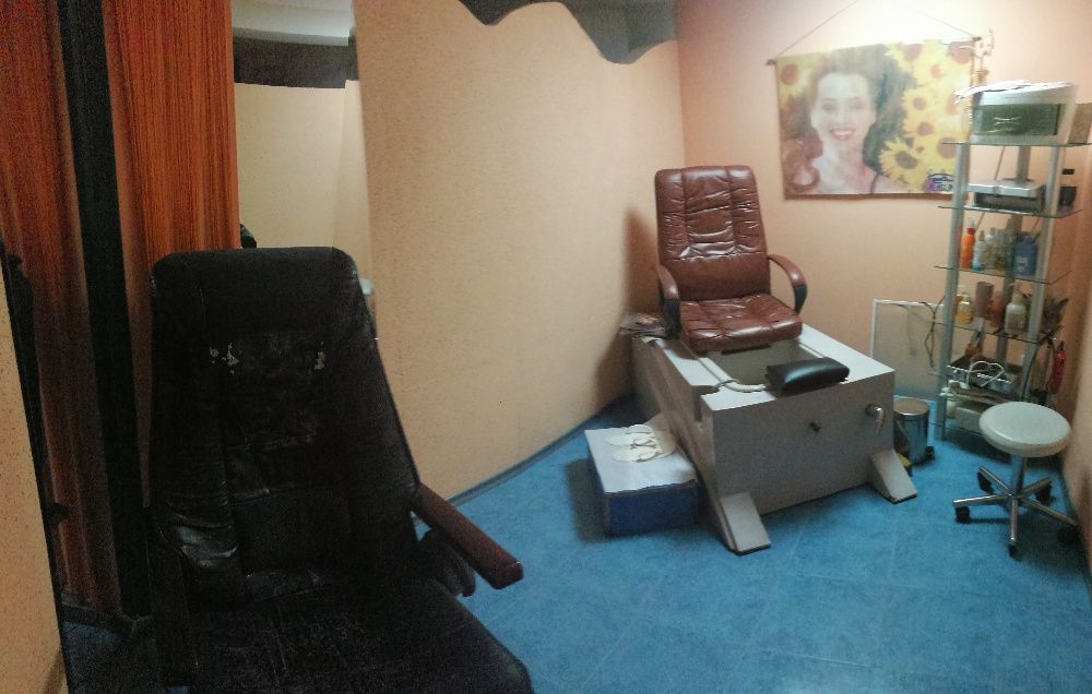 Продава се Магазин в Варна, Център - 136 кв.м за 1986 €/кв.м - Снимка #10