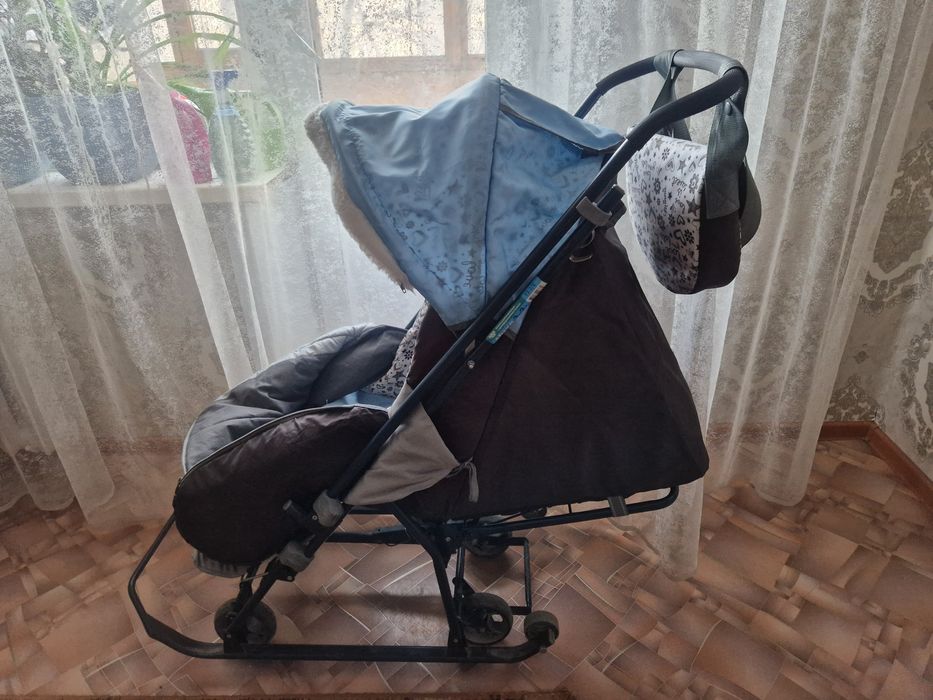 Продам санки-коляску