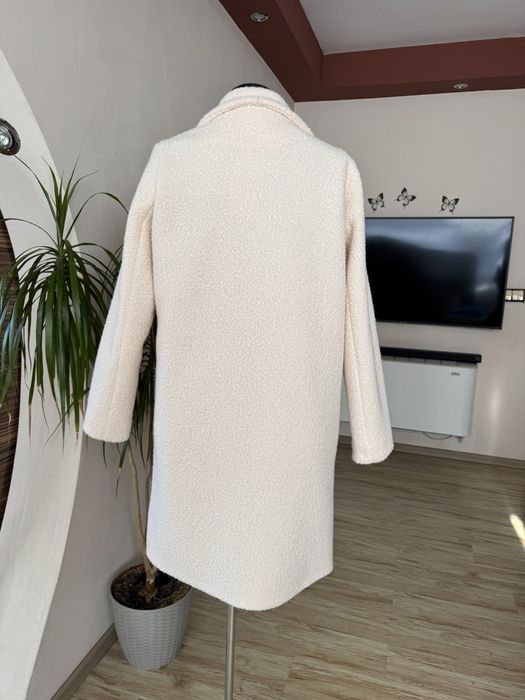 Зимно елегантно палто ново