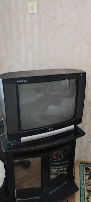 Телевизор LG RT21