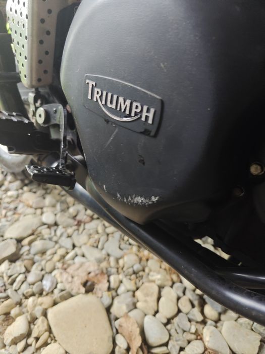 Triumph trigger 900 (t400)