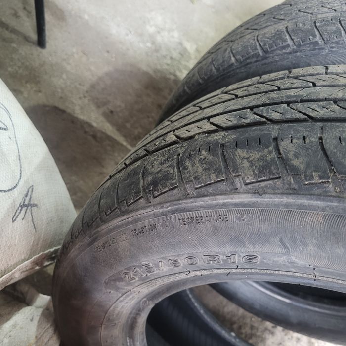 Продам резина 215.на 60.р16