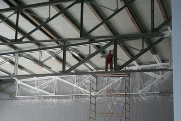 Пескоструй, покраска,  нанесение сложных составов на поверхностей.