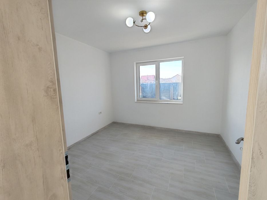 Vând Casă individuala