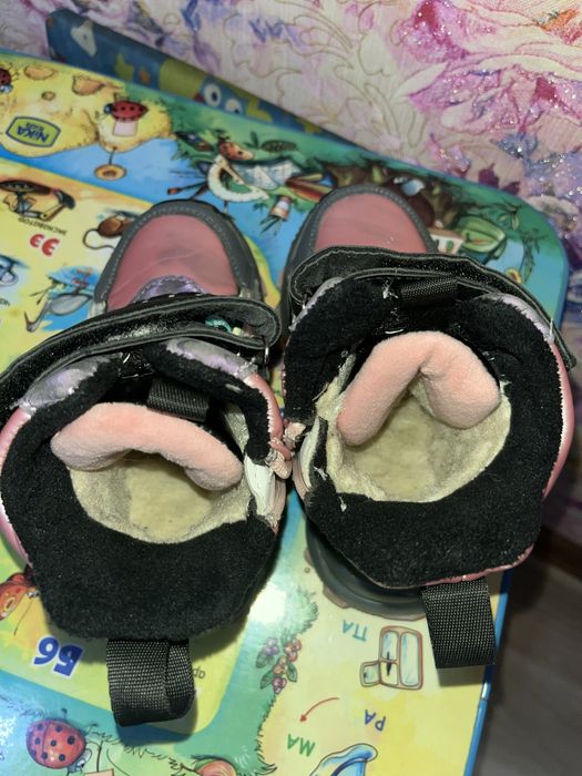 Зимние ботинки на девочку р.27