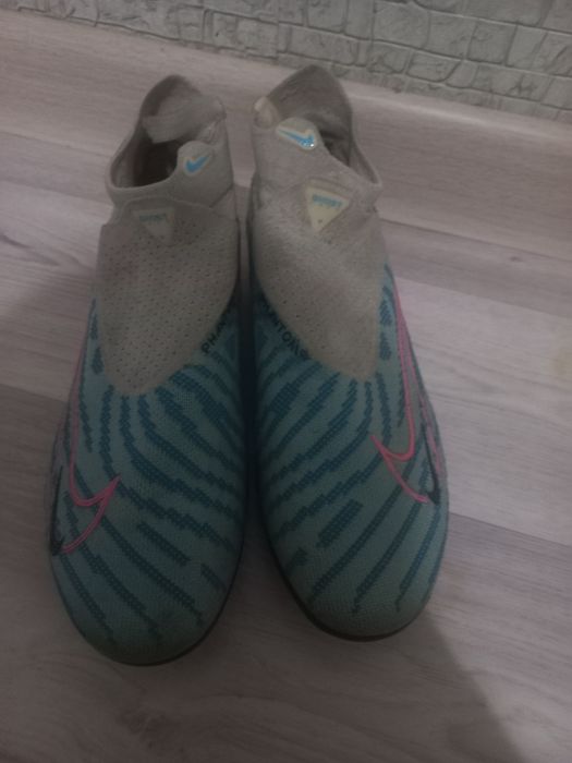 Бутсы 37,5 размер